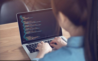 兴安盟 api php源码,下载的php源码怎么运行呢？